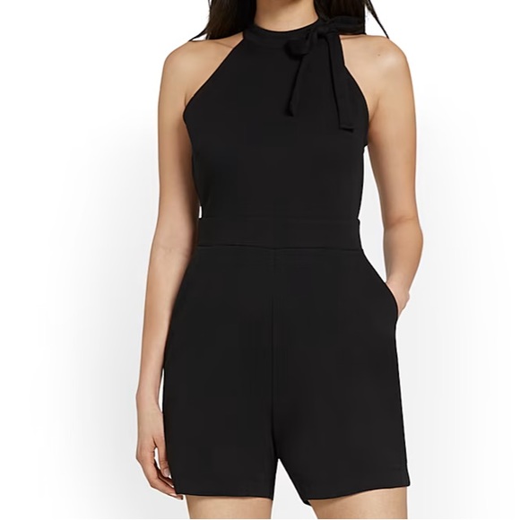 NEW‼️NEW YORK & COMPANY ROMPER‼️SHORTS‼️OPEN BACK TIE NECK - Picture 7 of 8